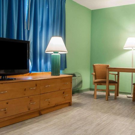 Blasdell Econo Lodge Buffalo South מראה חיצוני תמונה