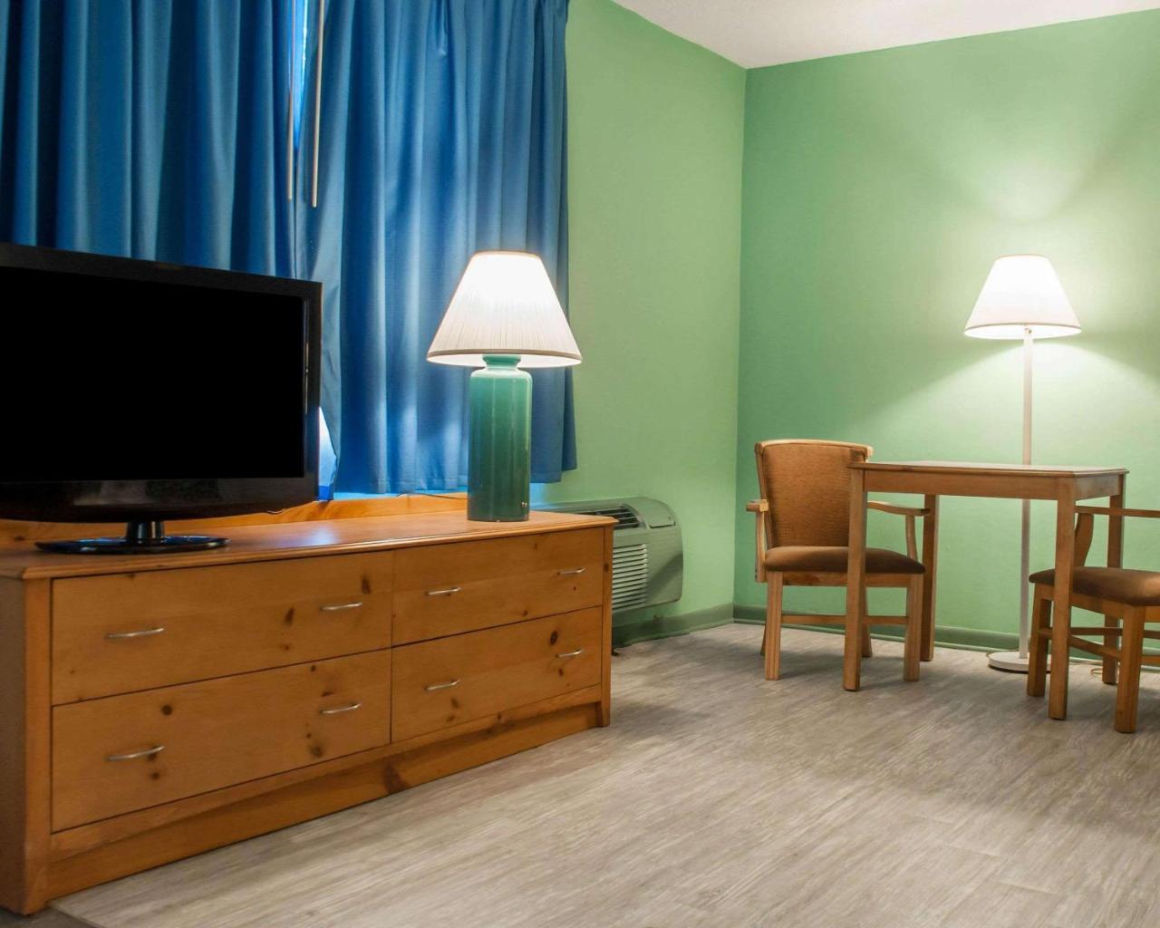 Blasdell Econo Lodge Buffalo South מראה חיצוני תמונה